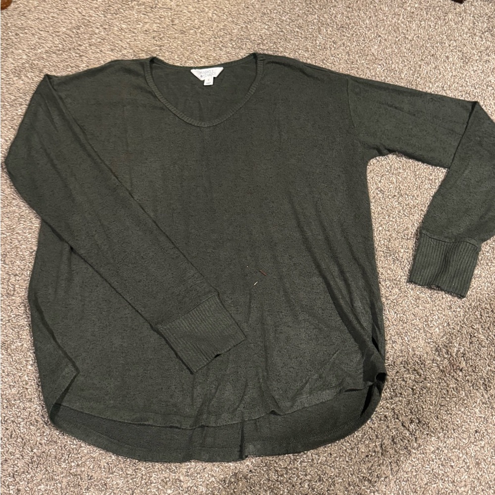 Market and spruce 
Shelly V-Neck Brushed
Knit Top